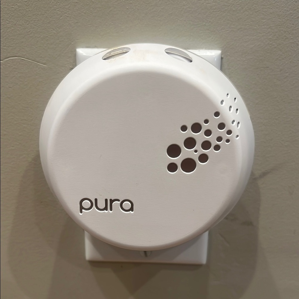 Pura Smart Home Fragrance Diffuser